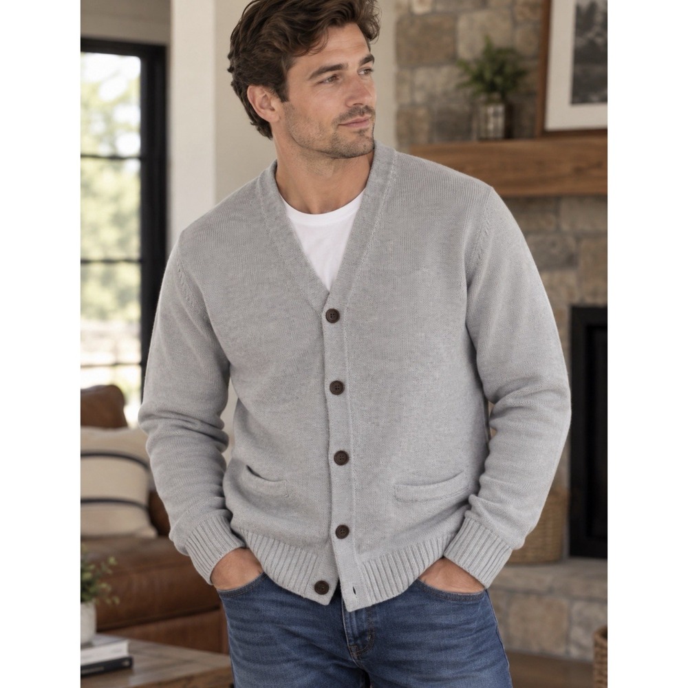 L.L.Bean Men's M Gray 100% Cotton Button Front Cardigan Sweater Pockets Grandpa